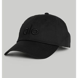 Black ALO Yoga Off Duty Cap